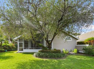 12751 Oak Knoll Dr, Palm Beach Gardens, FL 33418