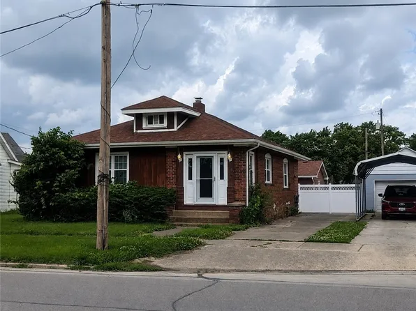 109 Bensyl Ave, Danville, IL 61832