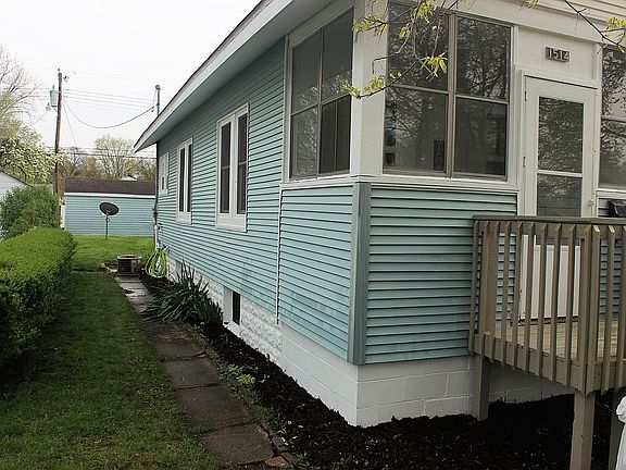 3rd image of 1514 E Donald St