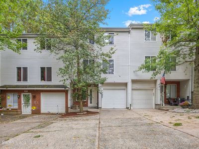 192 Ilyssa Way, Staten Island, NY, 10312