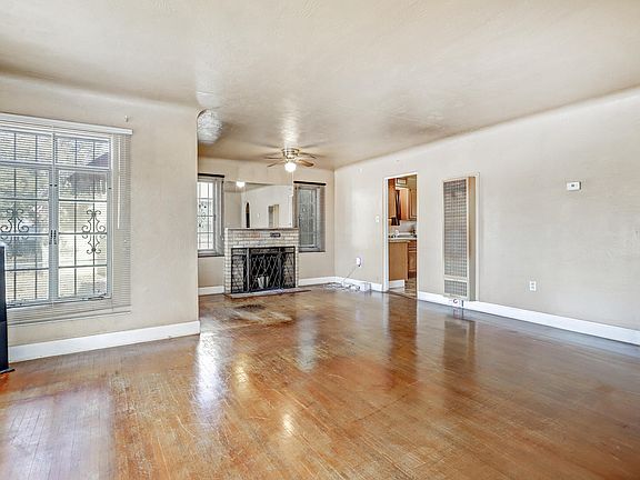 5th image of 544 Cagua Dr SE
