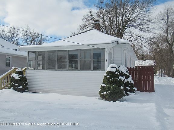 3rd image of 1114 Hamilton St