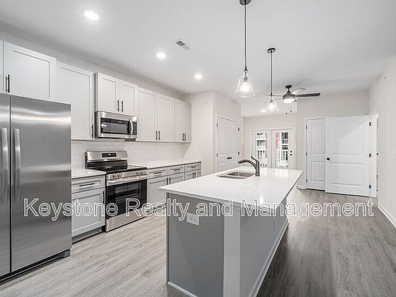 4th image of 15 Millswood Dr #D-103