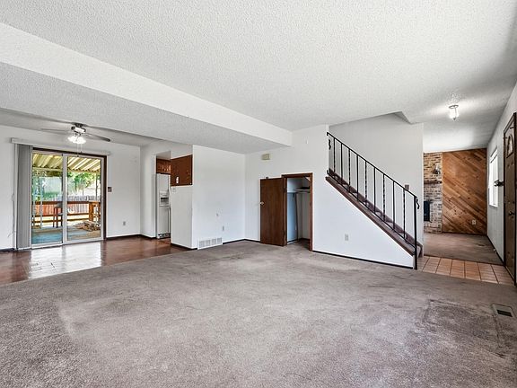 3rd image of 2834 Monroe Ln #B