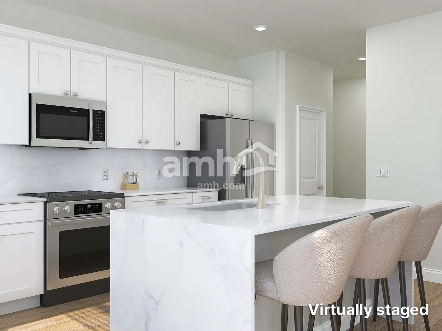 5 bed, 2.5 bath, 2043 sqft, $2,500 — Photo 3