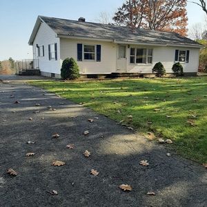 101 Paige Hill Rd, Brimfield, MA, 01010