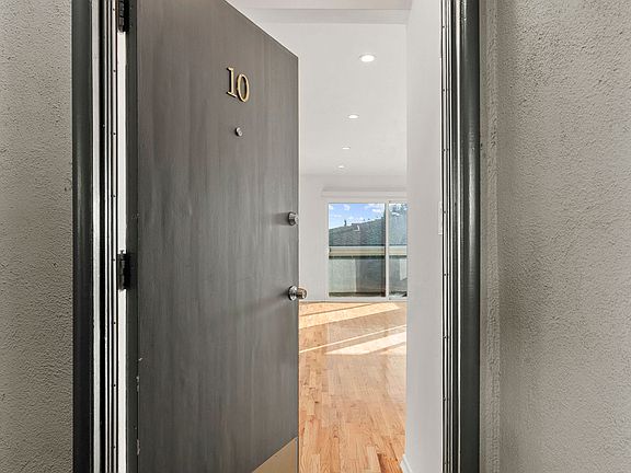 2nd image of 1425 N Harper Ave APT 10