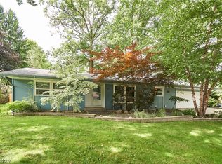 358 Sandhurst Rd, Akron, OH 44333