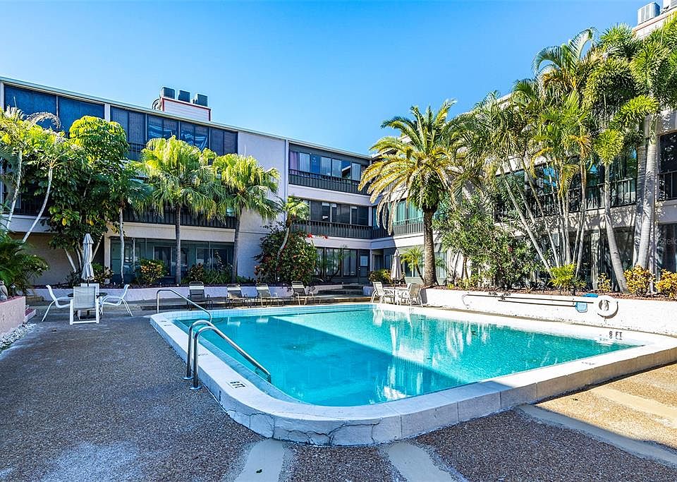 1st image of 215 Valencia Blvd APT 209