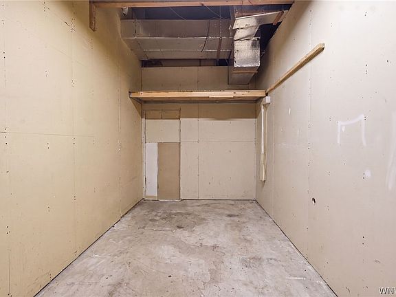 3rd image of 260 Plymouth Ave