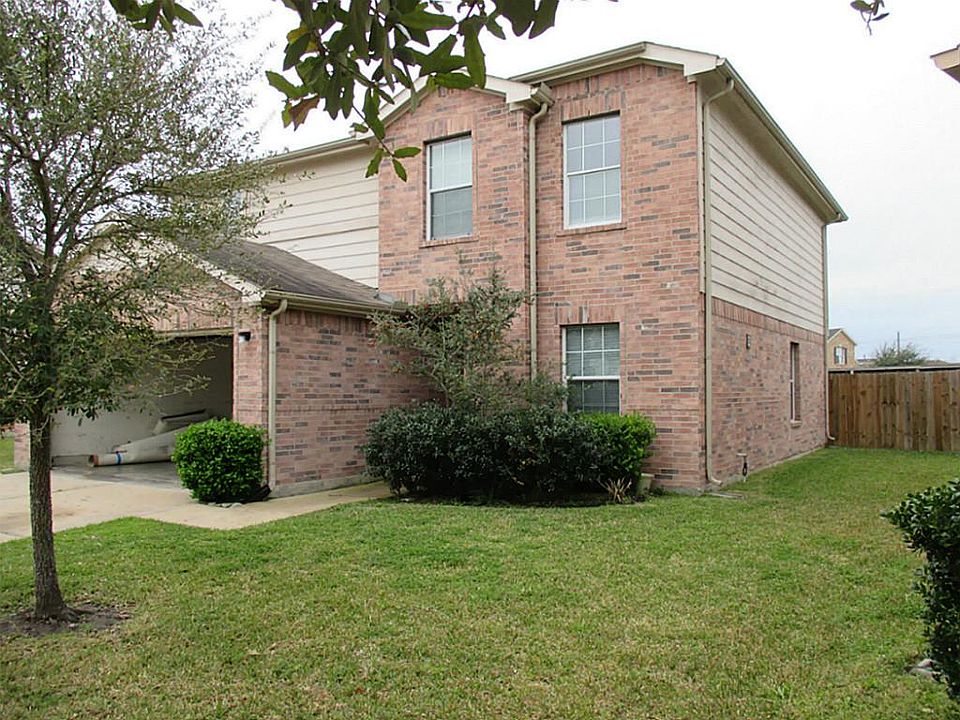 1st image of 9314 Windswept Grove Dr