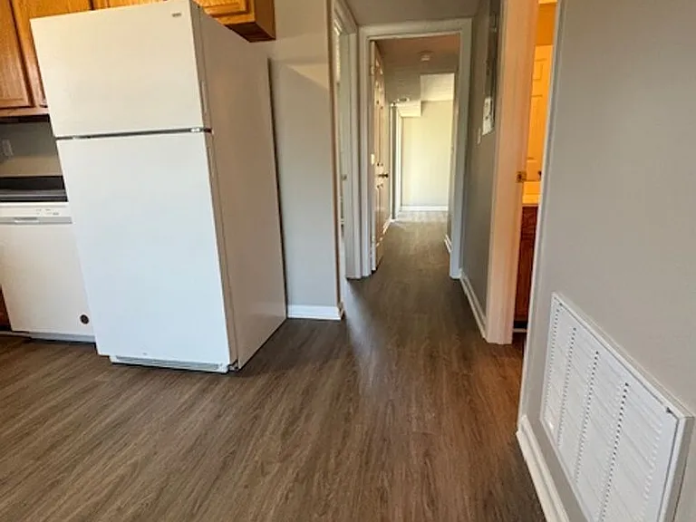 101 Braxton Ct — Photo 6