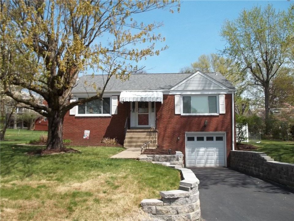 1st image of 1812 Park Circle Dr