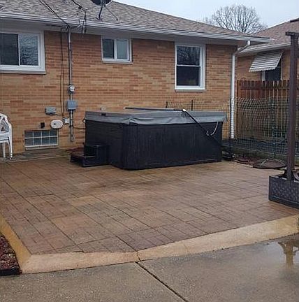 3rd image of 9728 Memphis Villas Blvd