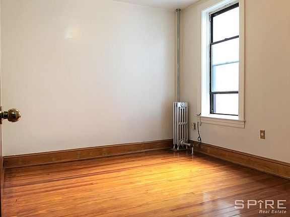 3rd image of 4141 49th St APT 2F
