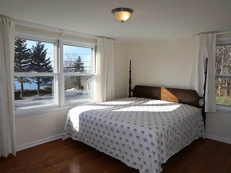 2548 E Lake Rd — Photo 13