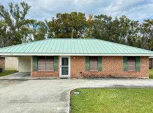120 Merian St, Schriever, LA 70395