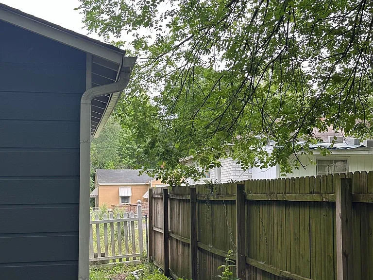 1536 Fairfield Pl — Photo 34
