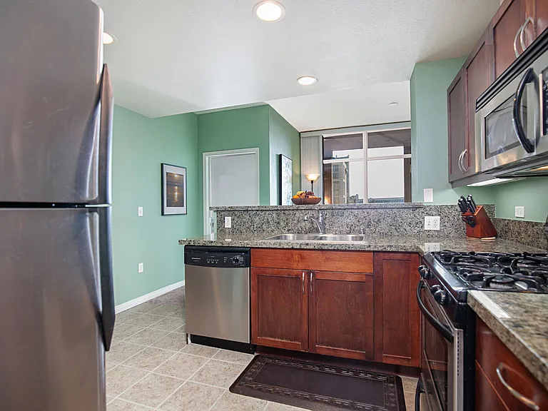 530 K St #503 — Photo 11