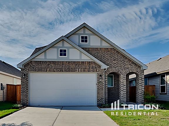 2nd image of 23635 Gibson Forest Dr