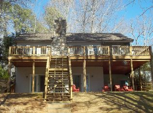 52 Comfort Ct, Bracey, VA 23919