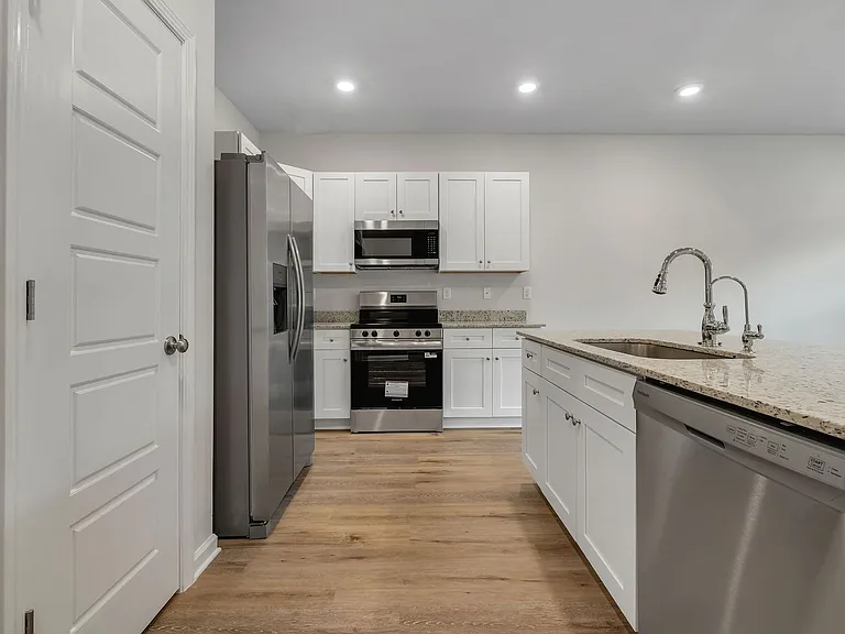 173 Turpentine Dr — Photo 5