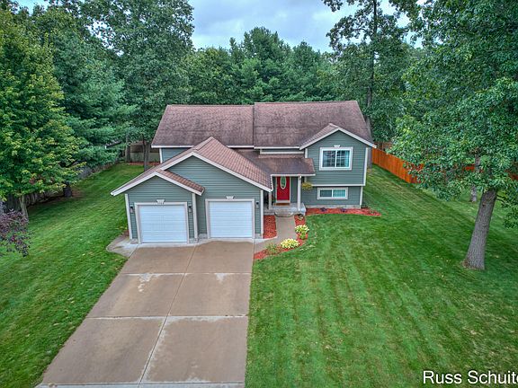 4th image of 1164 Brian Dr