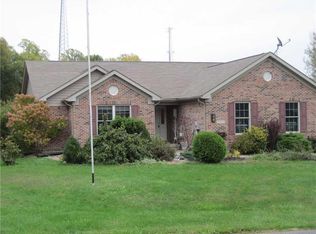 9929 Parkers Place Dr, Cloverdale, IN 46120