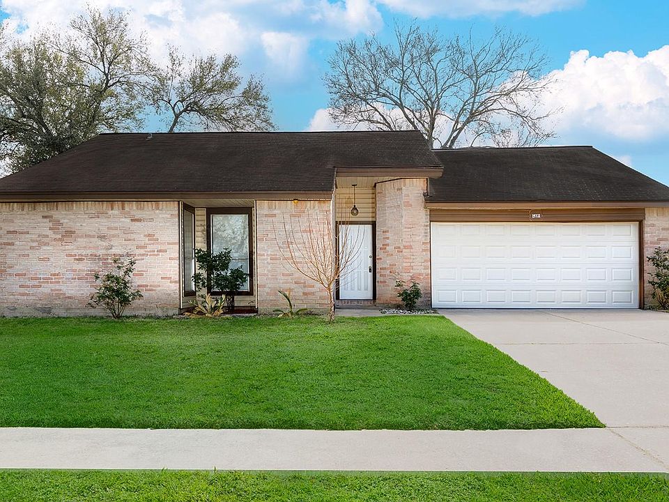 1st image of 19331 Cypress Bay Dr