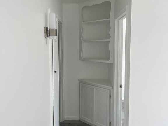 2nd image of 3917 Texas St