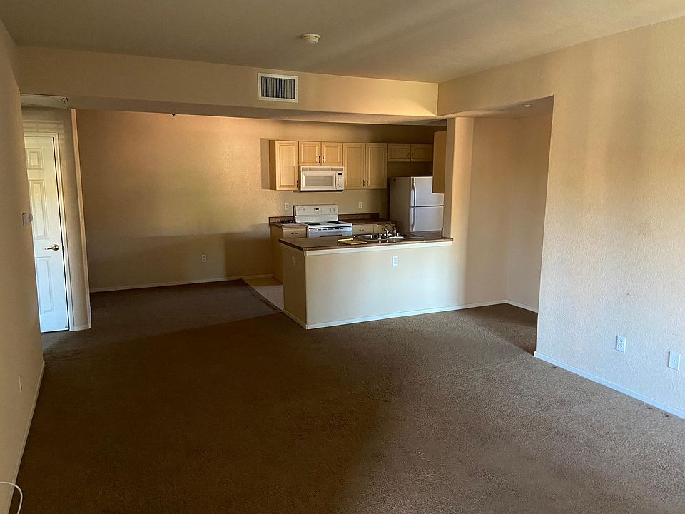 1st image of 24909 Madison Ave #14