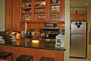 2nd image of 1415 Park Ave #205