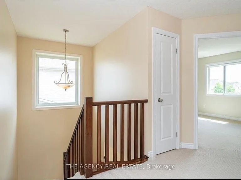 960 Bitterbush Cres #30 — Photo 10