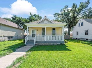 1623 3rd St SW, Cedar Rapids, IA 52404