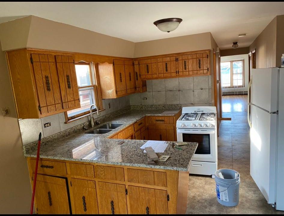 1st image of 5697 S Archer Ave #3