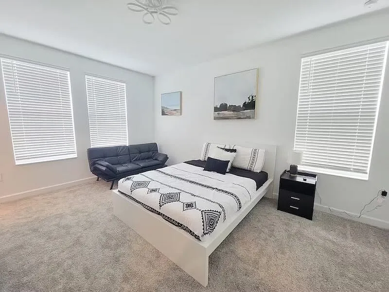 1151 Kingsbarn Street - 1 — Photo 2