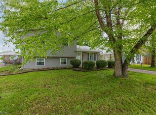 35150 Spruce St, North Ridgeville, OH 44039