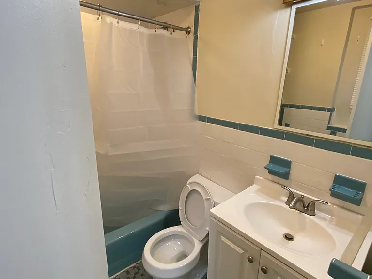 6 Wait St #3 — Photo 16