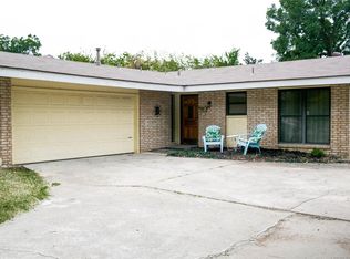11010 E 17th Pl, Tulsa, OK 74128