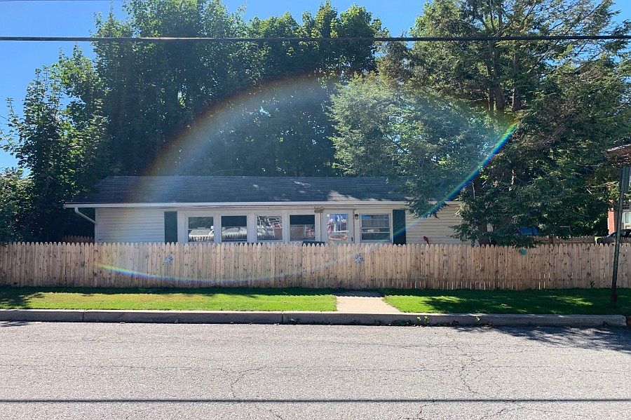 601 Gage St, Bennington, VT 05201 Zillow