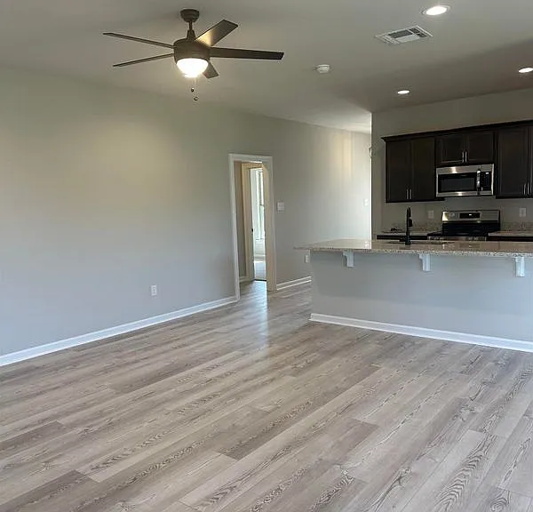 25717 Raines Ave — Photo 9