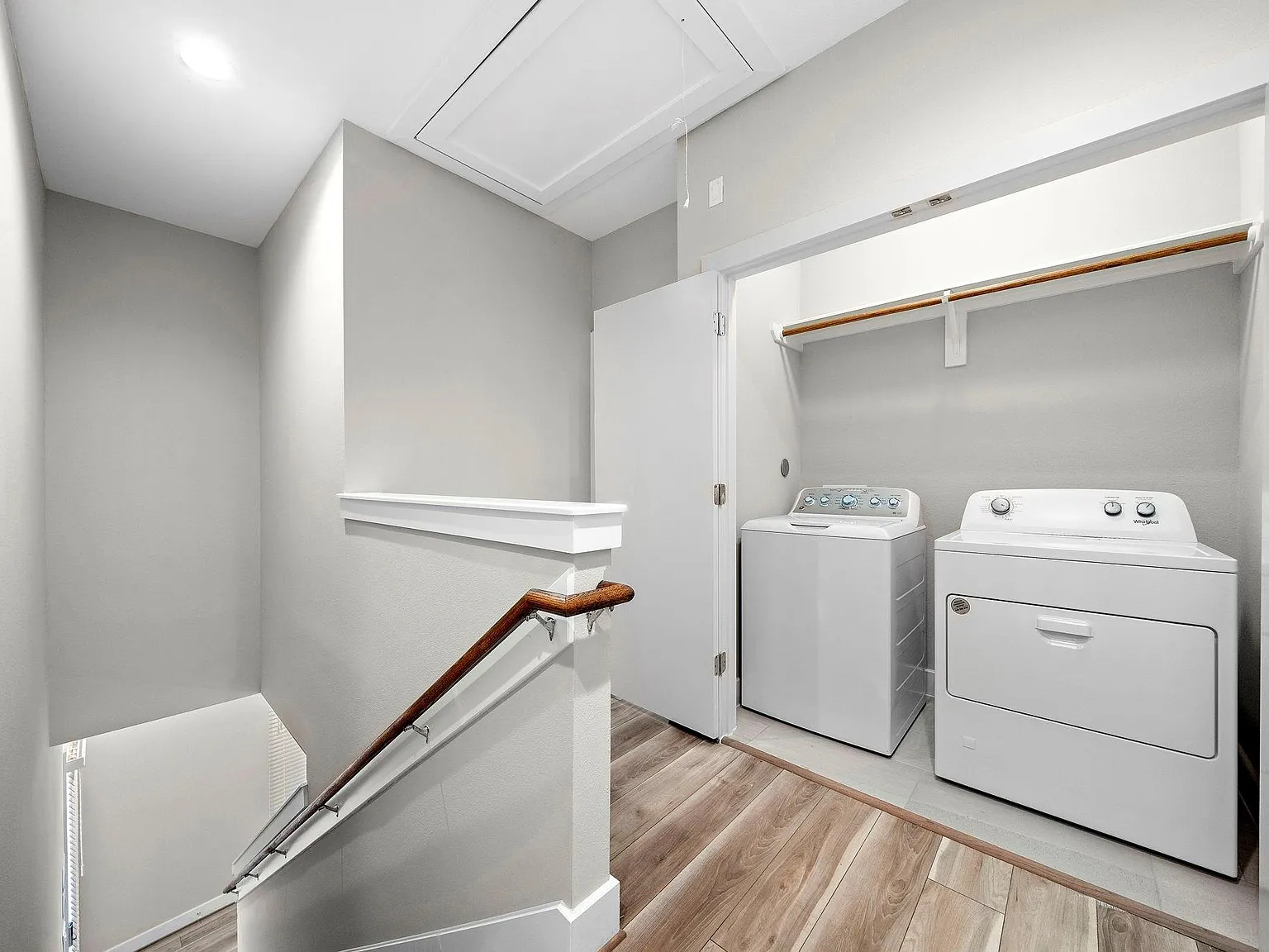 3 bed, 2.5 bath, 1599 sqft, $1,999 — Photo 4