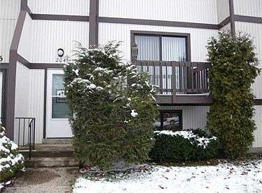1st image of 204 Bellwood Ct