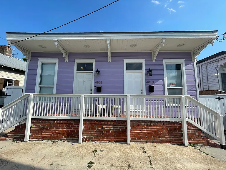4810 Annunciation St — Photo 1