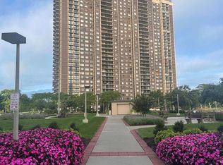 270-10 Grand Central Pkwy, Queens, NY 11005