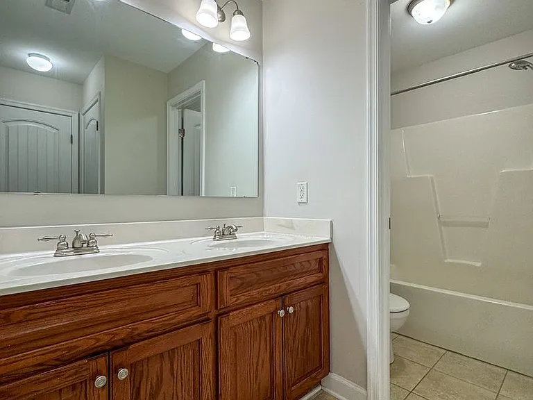 5905 Gentleman Dr — Photo 28