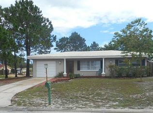 2111 Pine Ridge Dr, Clearwater, FL 33763