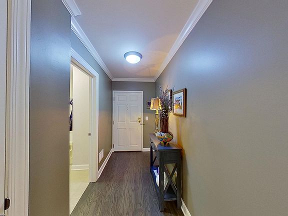 3rd image of 44 N Vail Ave APT 601