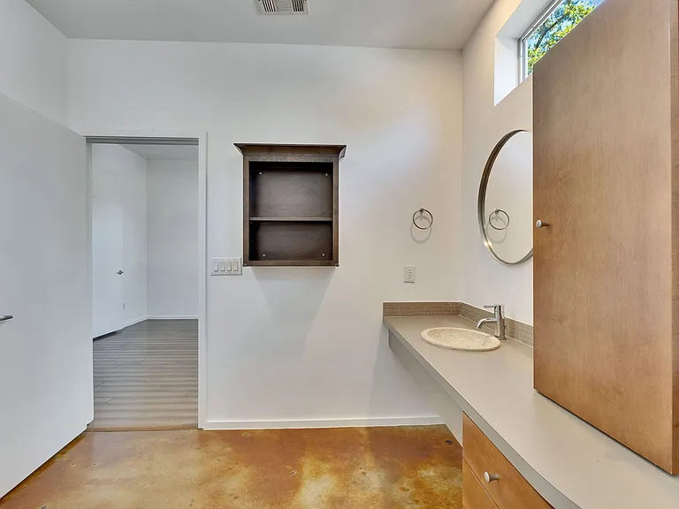 3808 Menchaca Rd — Photo 15