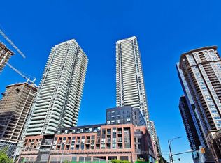 430 Square One Dr #4502, Mississauga, ON L5B 0E2